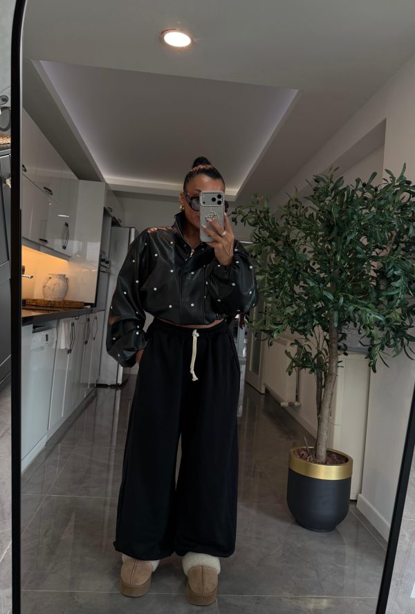 Siyah Eşofman